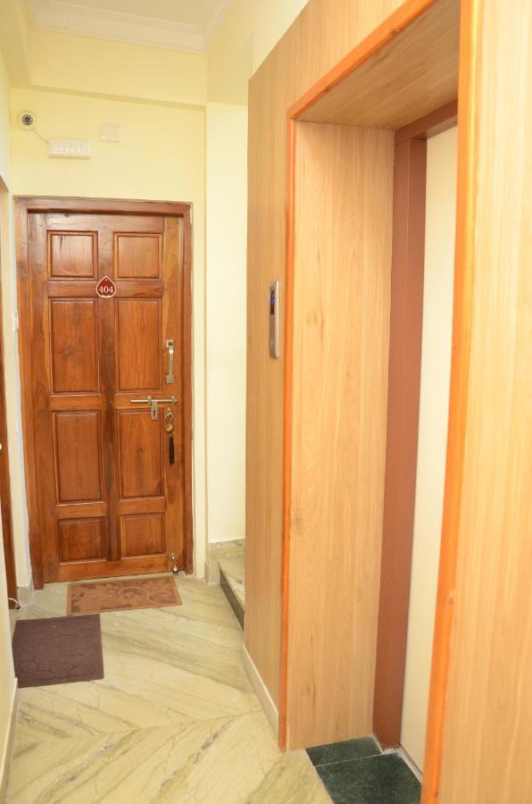 Отель Hari Iyer Residency Тиручендур Экстерьер фото